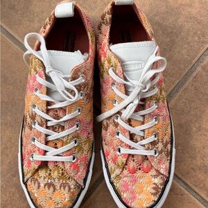RARE Converse/Missoni collab: Women's Floral Crochet Chuck Taylors  size 10 EUC